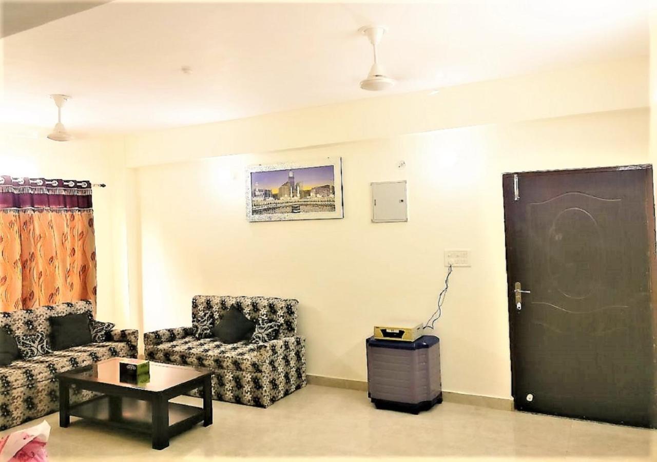 Pretty Garden View Apartment 3Bhk Furnished Flat Near Kashi Vishwanath Temple Варанаси Екстериор снимка